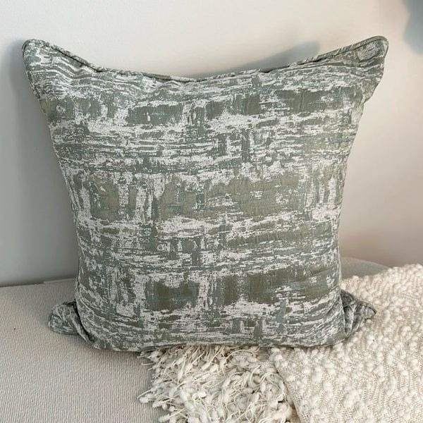 Frontgate Textured Large Accent Throw Pillow 26”x26”