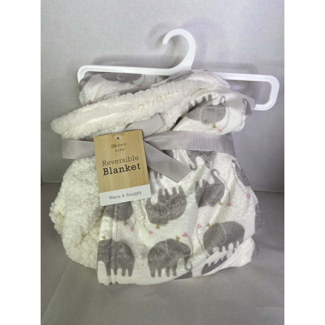 Modern Baby Reversible Blanket Elephant Heart Trunk Gray White Security Lovey