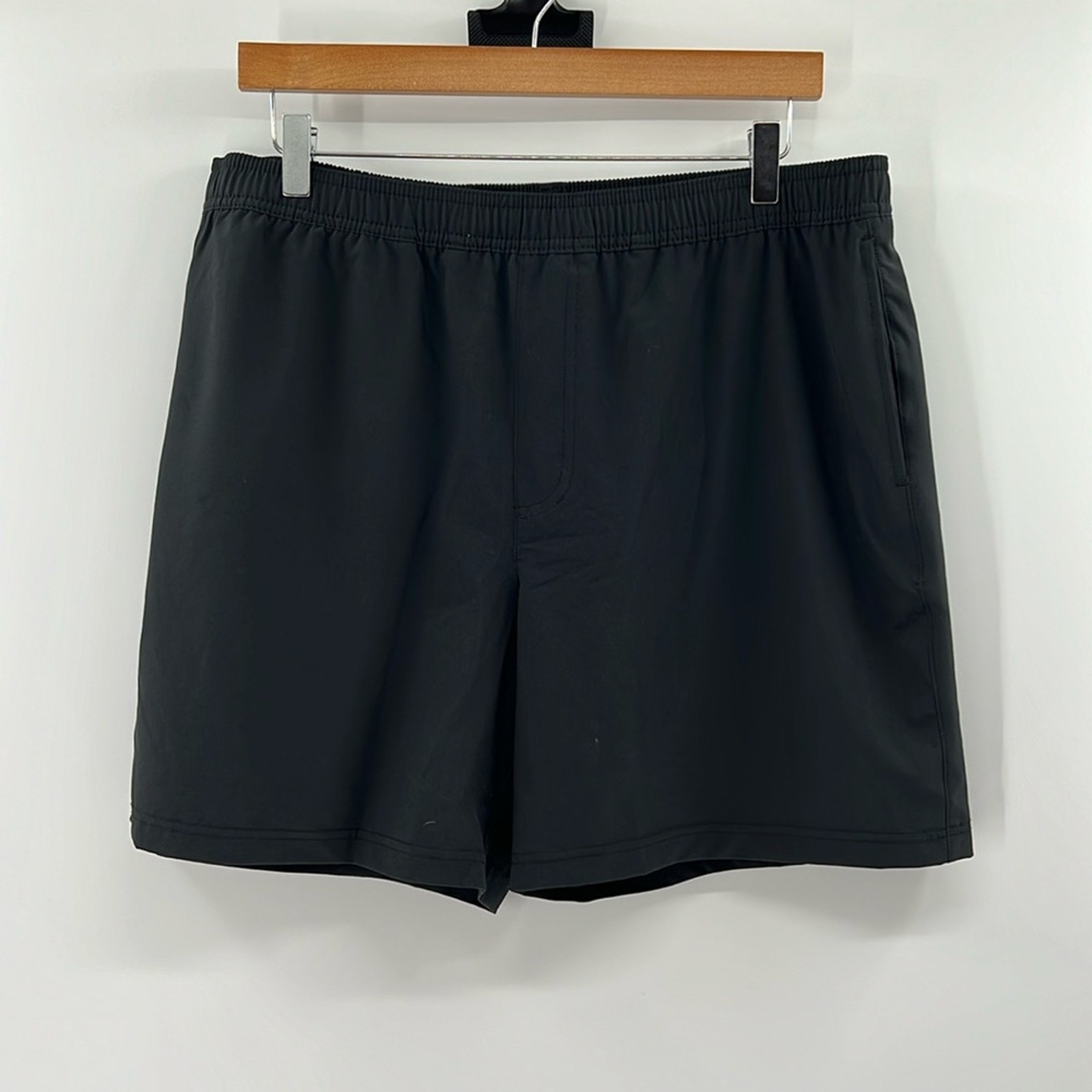 Chubbies Men's 5.5 Athlounger Shorts - Black - XL - NWOT