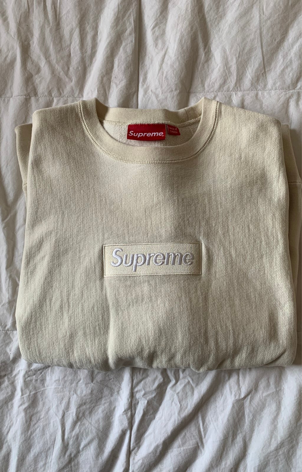 Supreme Box Logo Week 15 FW22 - Crewnecks and Beanie 2022 (Dark Green, Red,  Black & Zebra) 