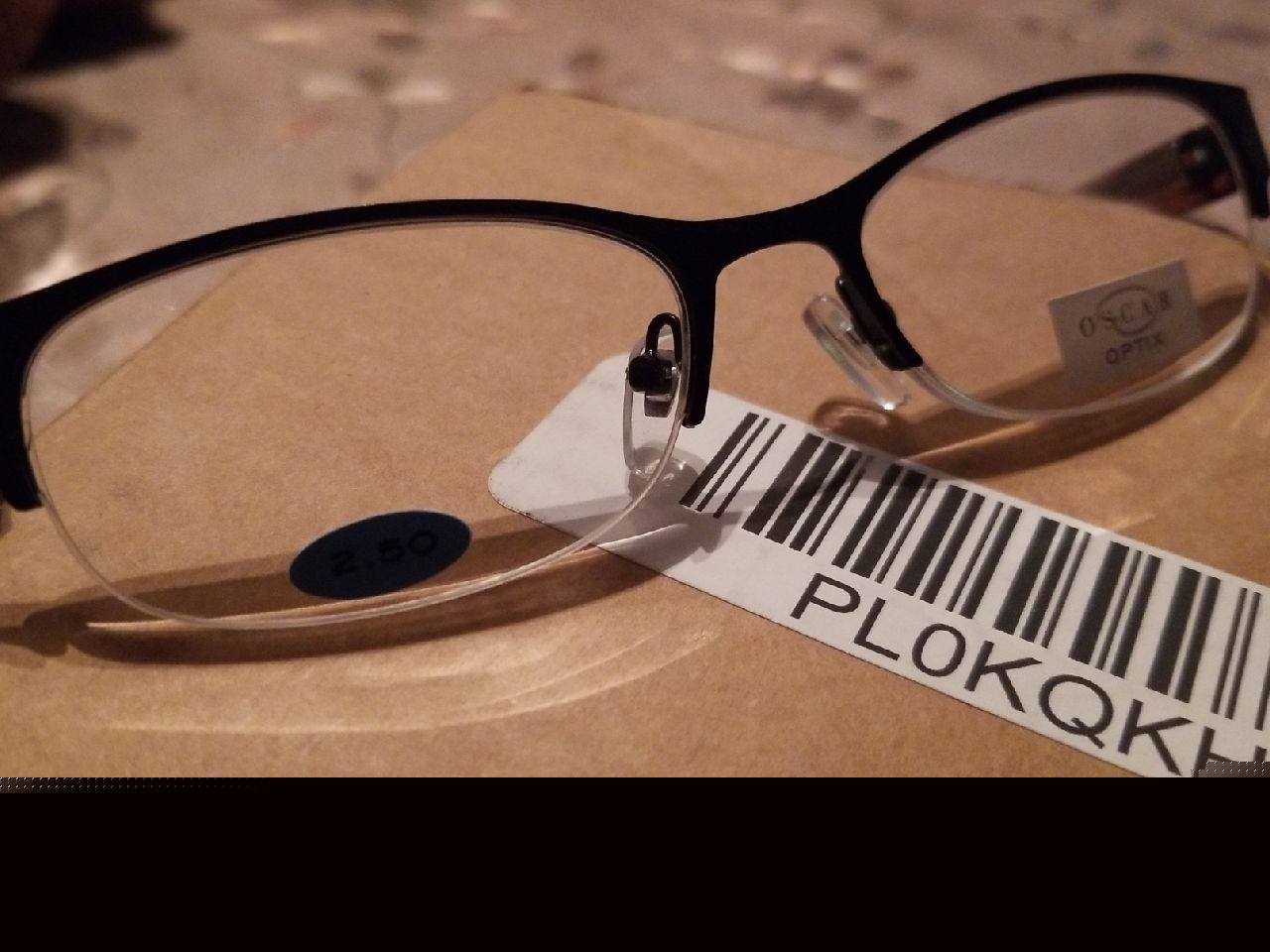 eye glasses