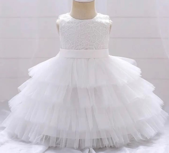 Little Girls White Flower Girl Dress | Size 4T