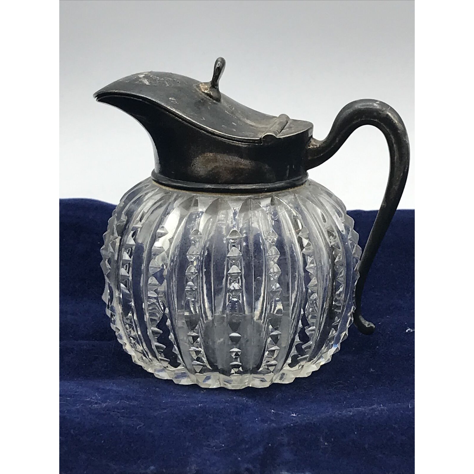 3.5 PEWTER/silver? TOP CUT GLASS SHORT ROUND SYRUP PITCHER Vintage Holder Glows