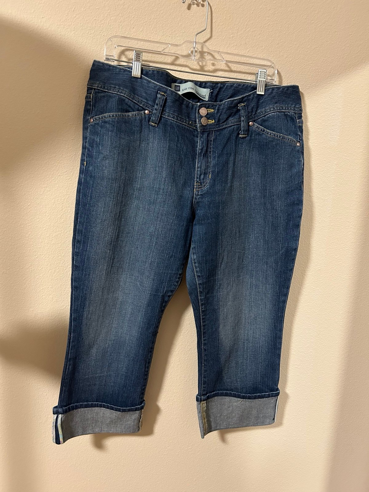 Women’s cropped denim pants from GAP like new