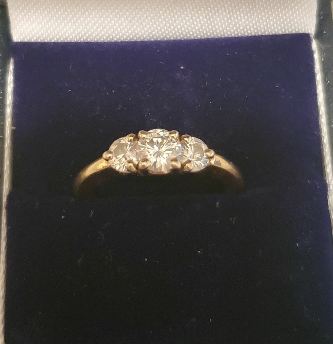 14KT 3 Stone Moissanite Ring
