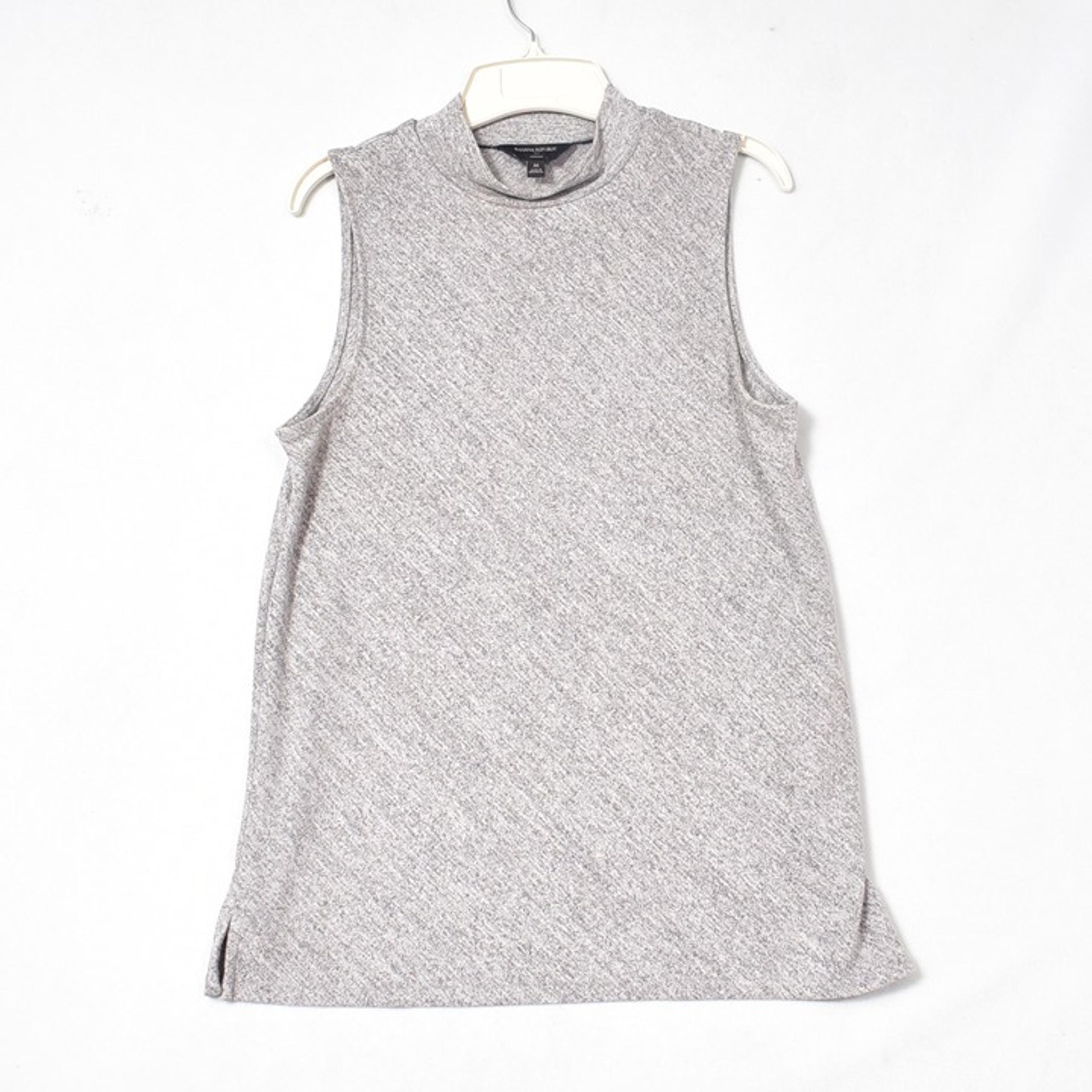 Banana Republic Luxespun Women's Sleeveless Turtleneck Sweater Size Medium Grey