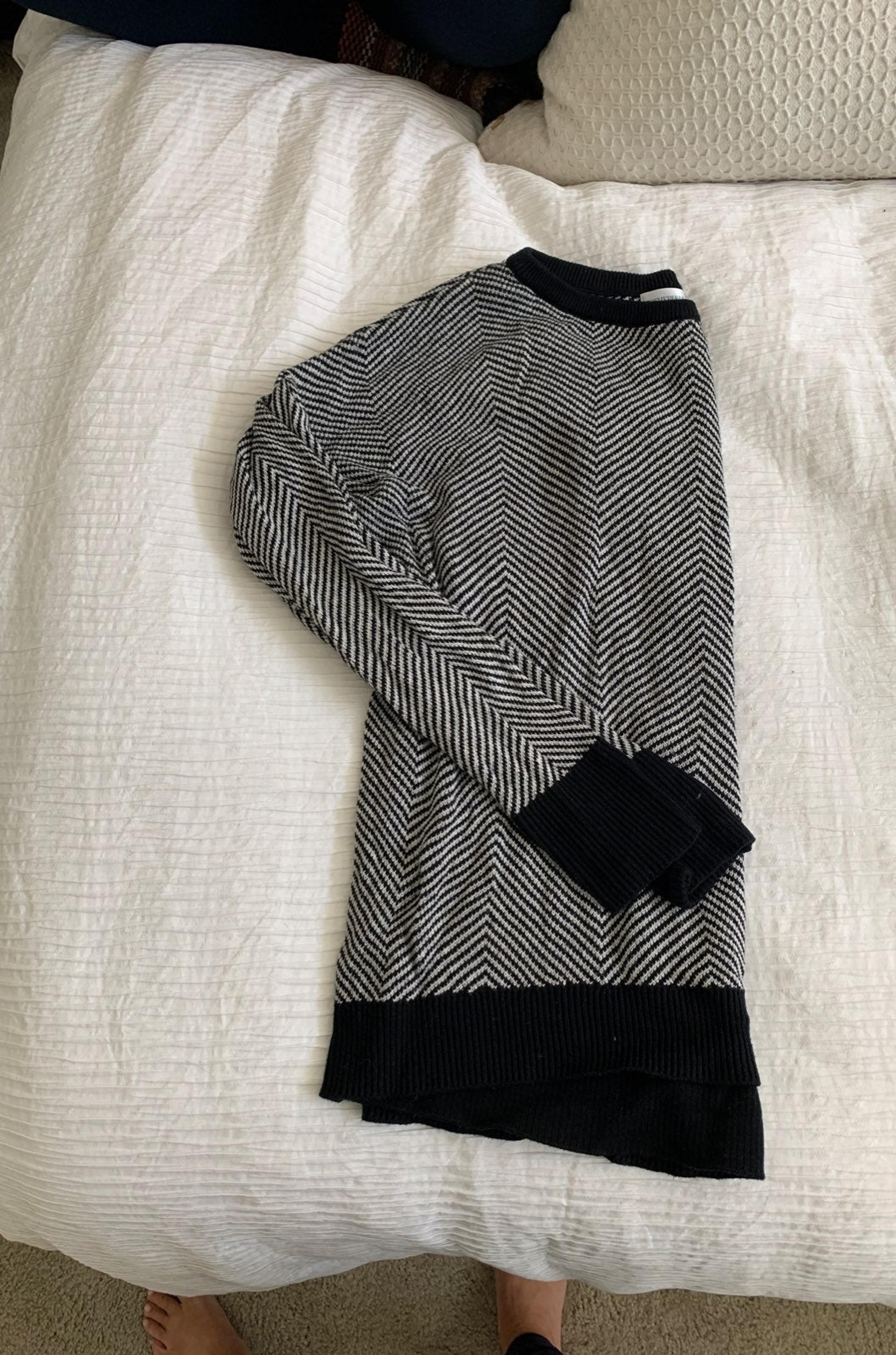 Maternity sweater