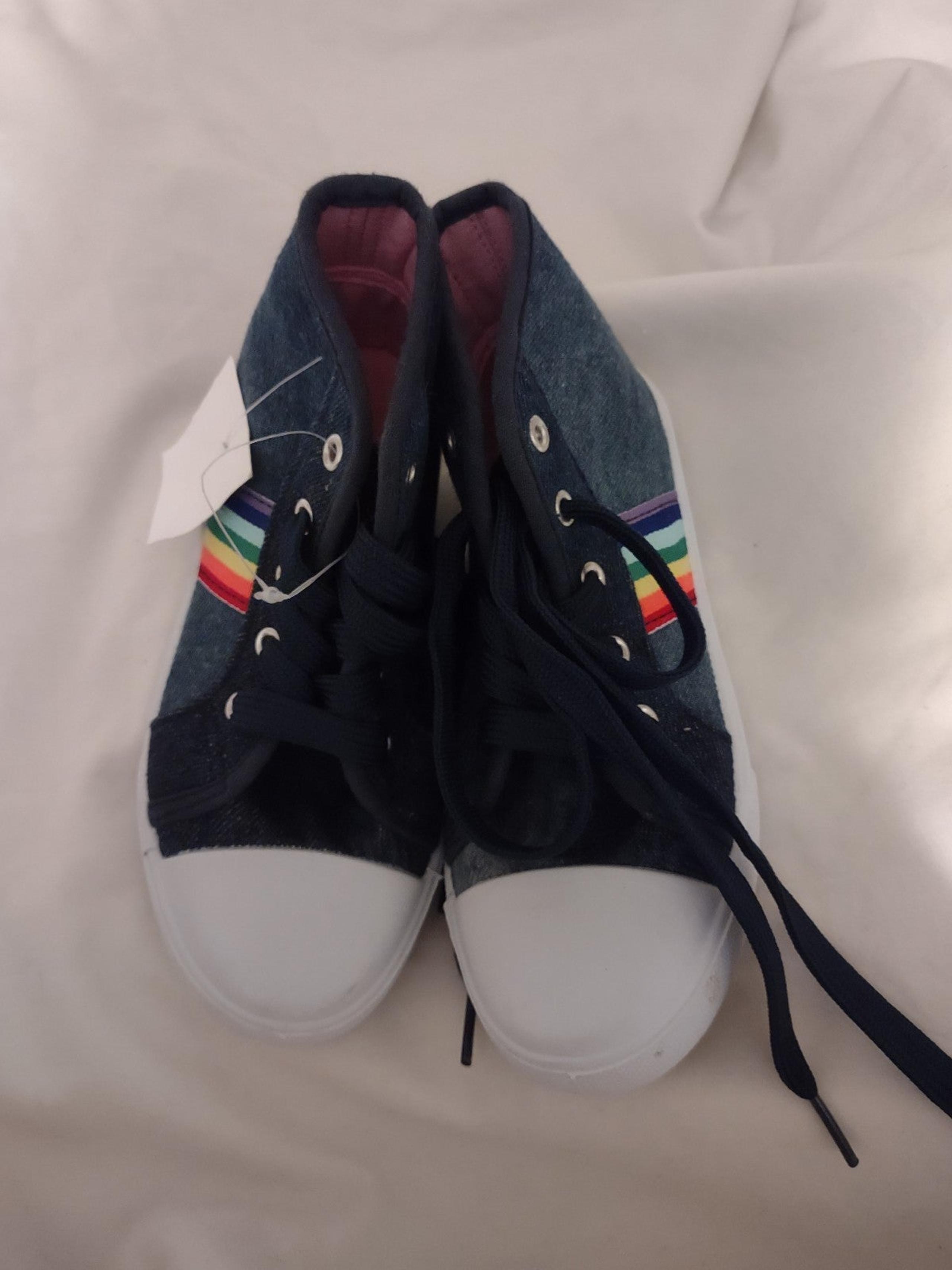 Bobbie Brooks little girls size 12 shoe