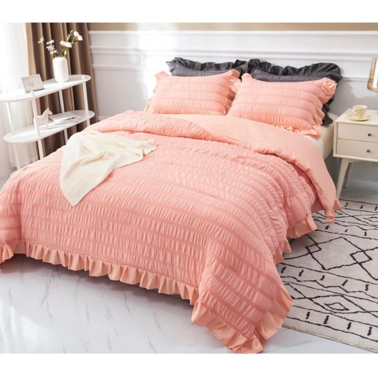 Price firm! Queen size comforter set 3 piece shabby chic ruffle pink farmhouse