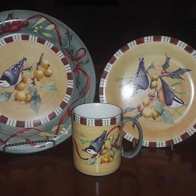 Lenox Dinner Plate, Salad Plate, and Mug. Winter Greetings Everyday Nuthatch