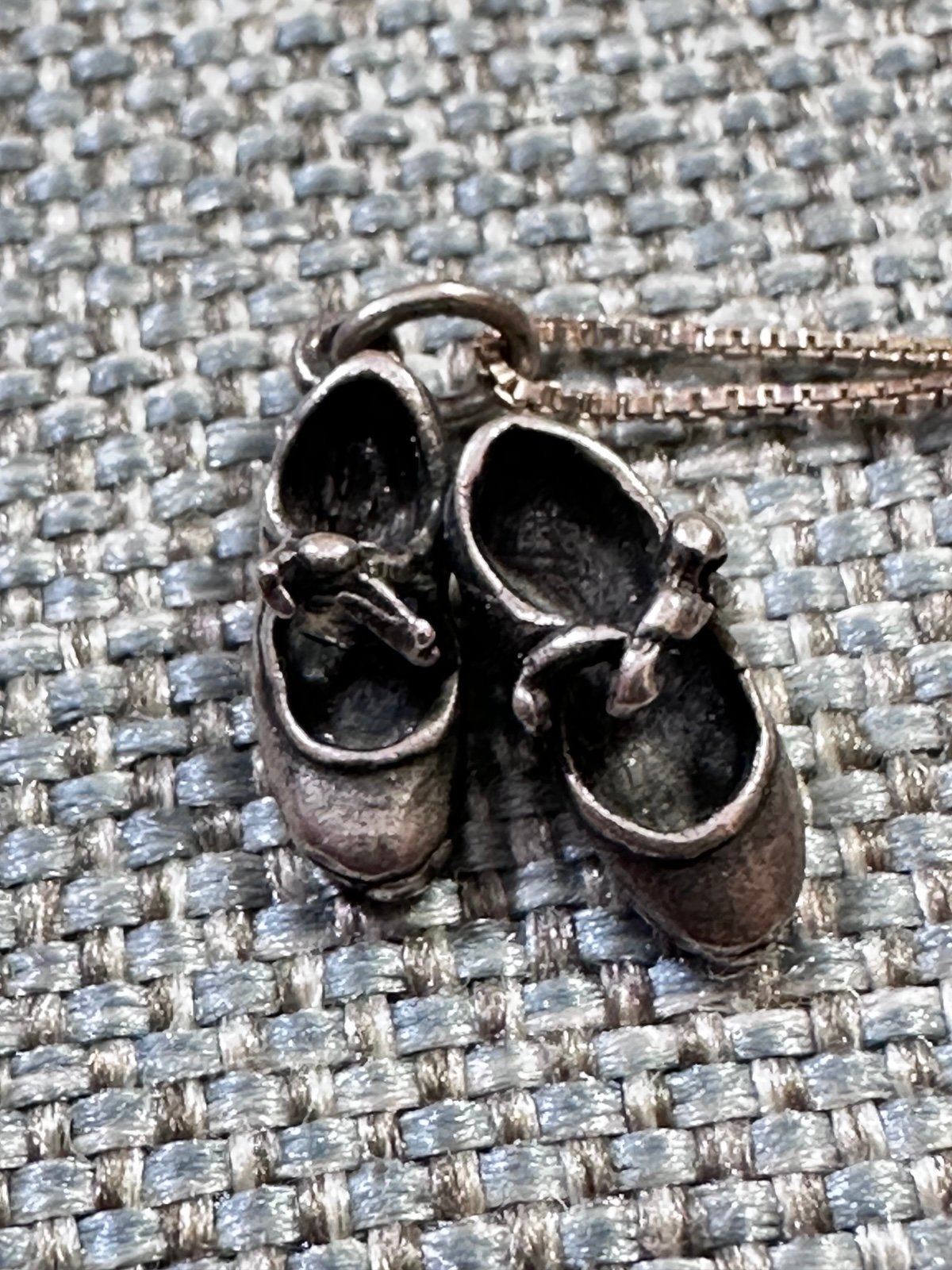 Retired James Avery Charm Tap Shoes Sterling Silver With 18’ Box Chain 0710 P