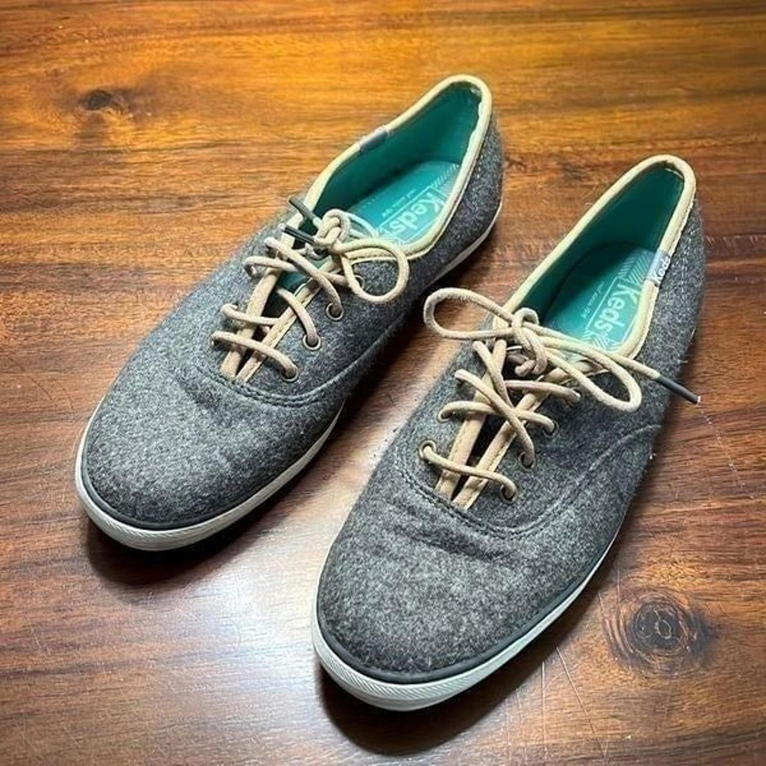 Keds Grey Wool Lace Up Sneakers Women’s US 8.5