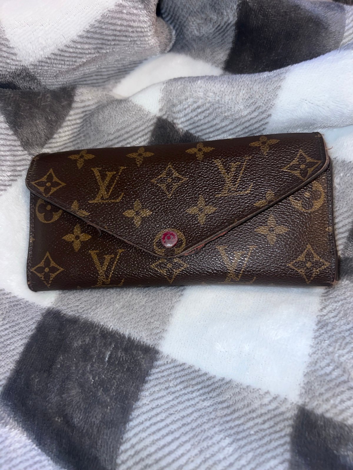 Louis Vuitton Josephine Wallet