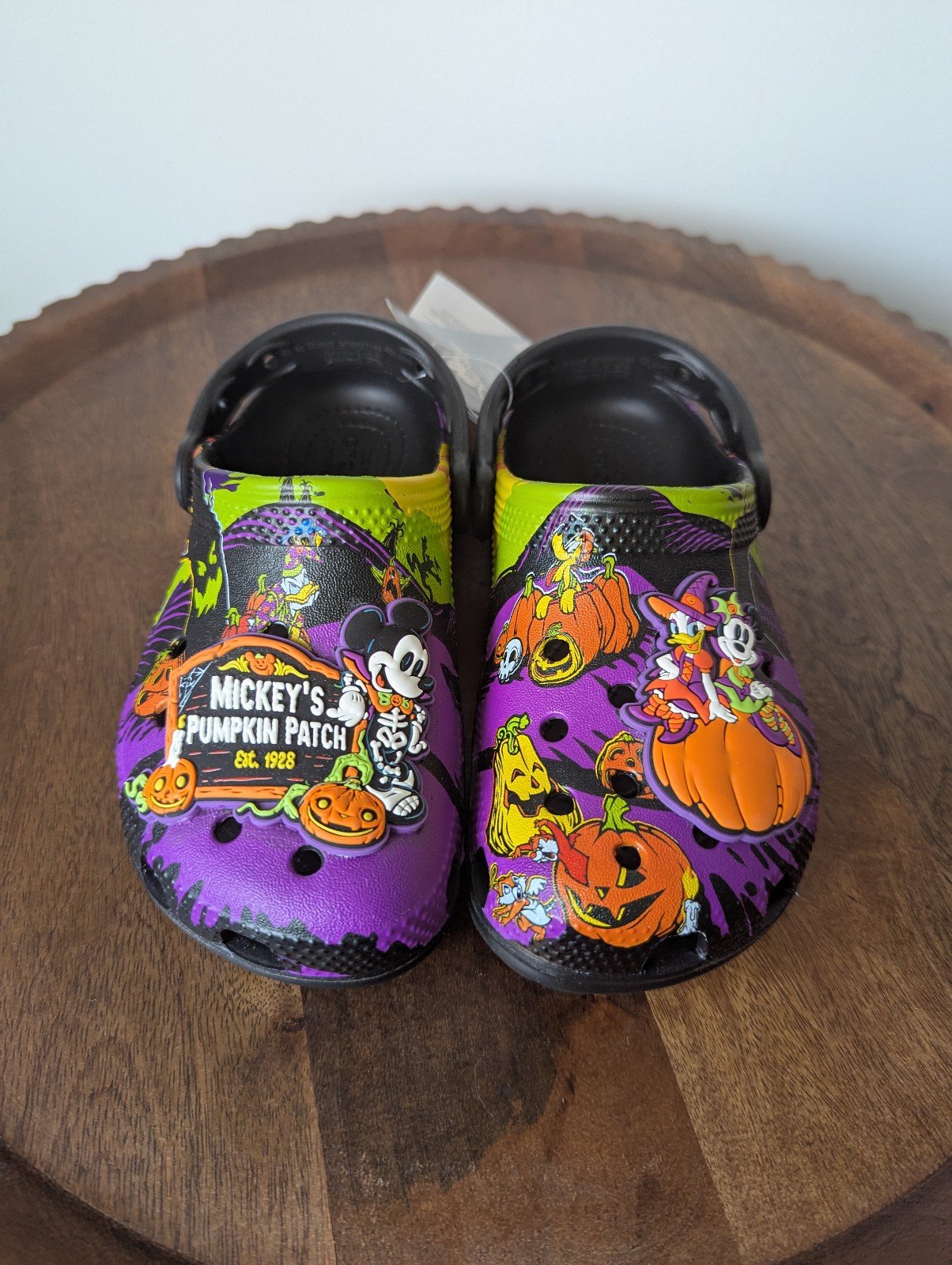 2024 Disney Parks Halloween Mickey’s Pumpkin Patch Clogs Crocs SZ Child 12 NWT