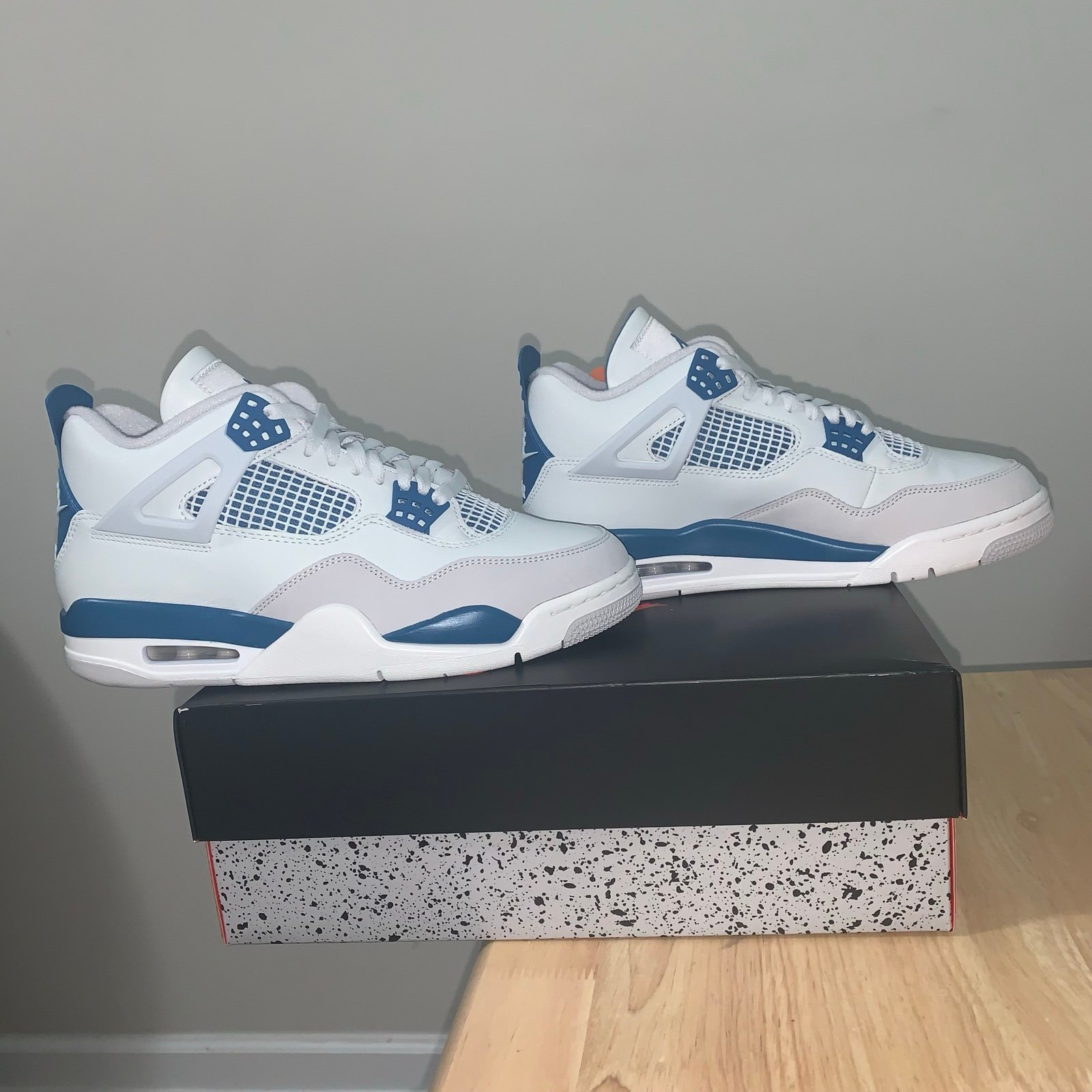 Air Jordan 4 Retro Military Blue Shoes