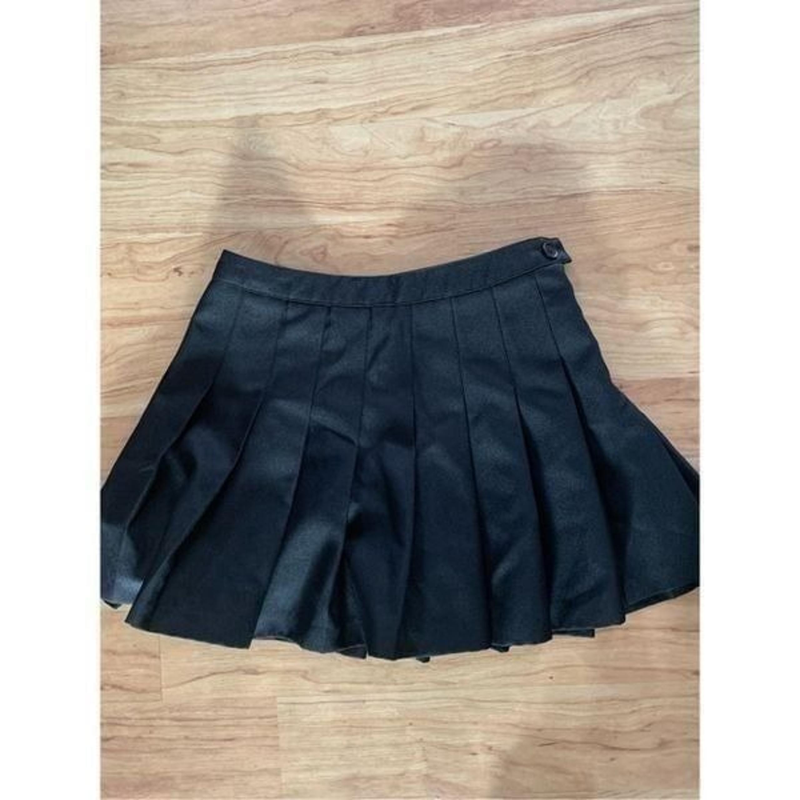 Forever 21 school girl shirt back size Medium