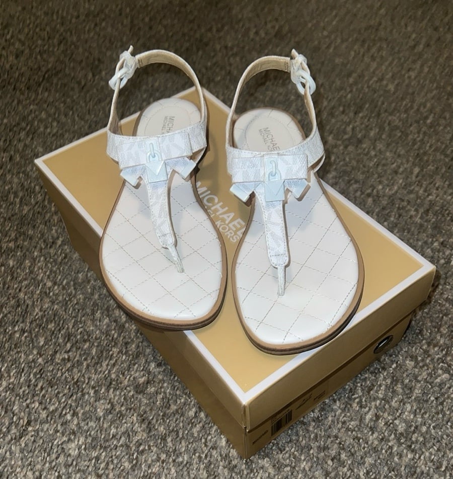 Michael Kors Alice sandals. 6.5