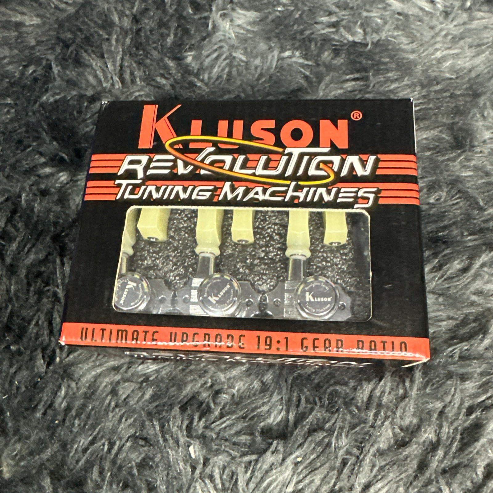 Kluson Revolution Locking Tuners 3x3 Pearloid keystone button- KRGL-3-CP Chrome