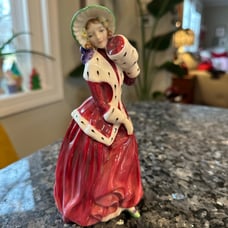 Royal Doulton - Christmas Morning