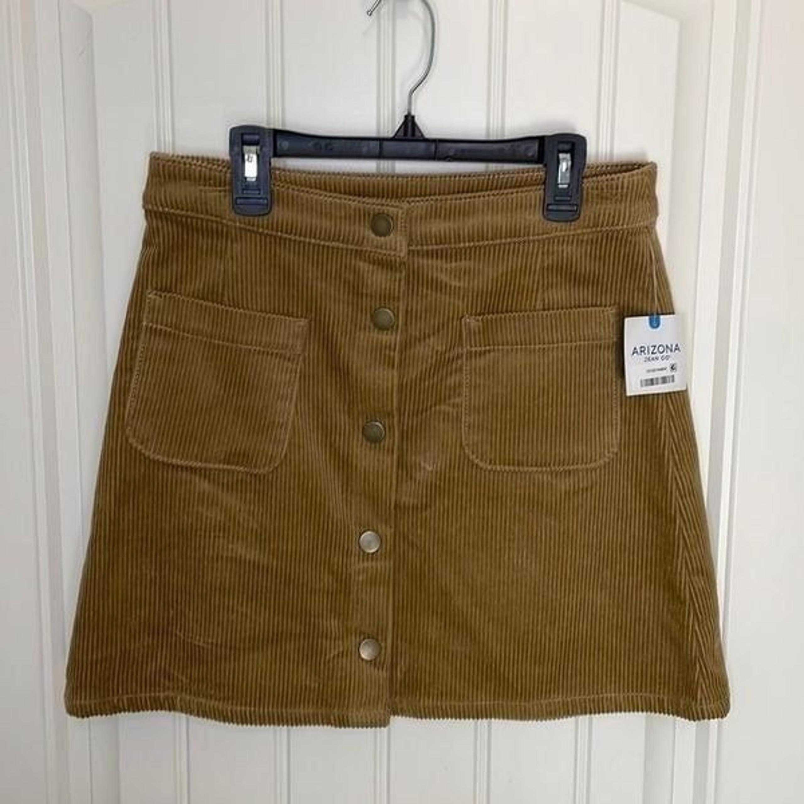 Arizona Jean khaki corduroy mini skirt with front buttons women’s size 5