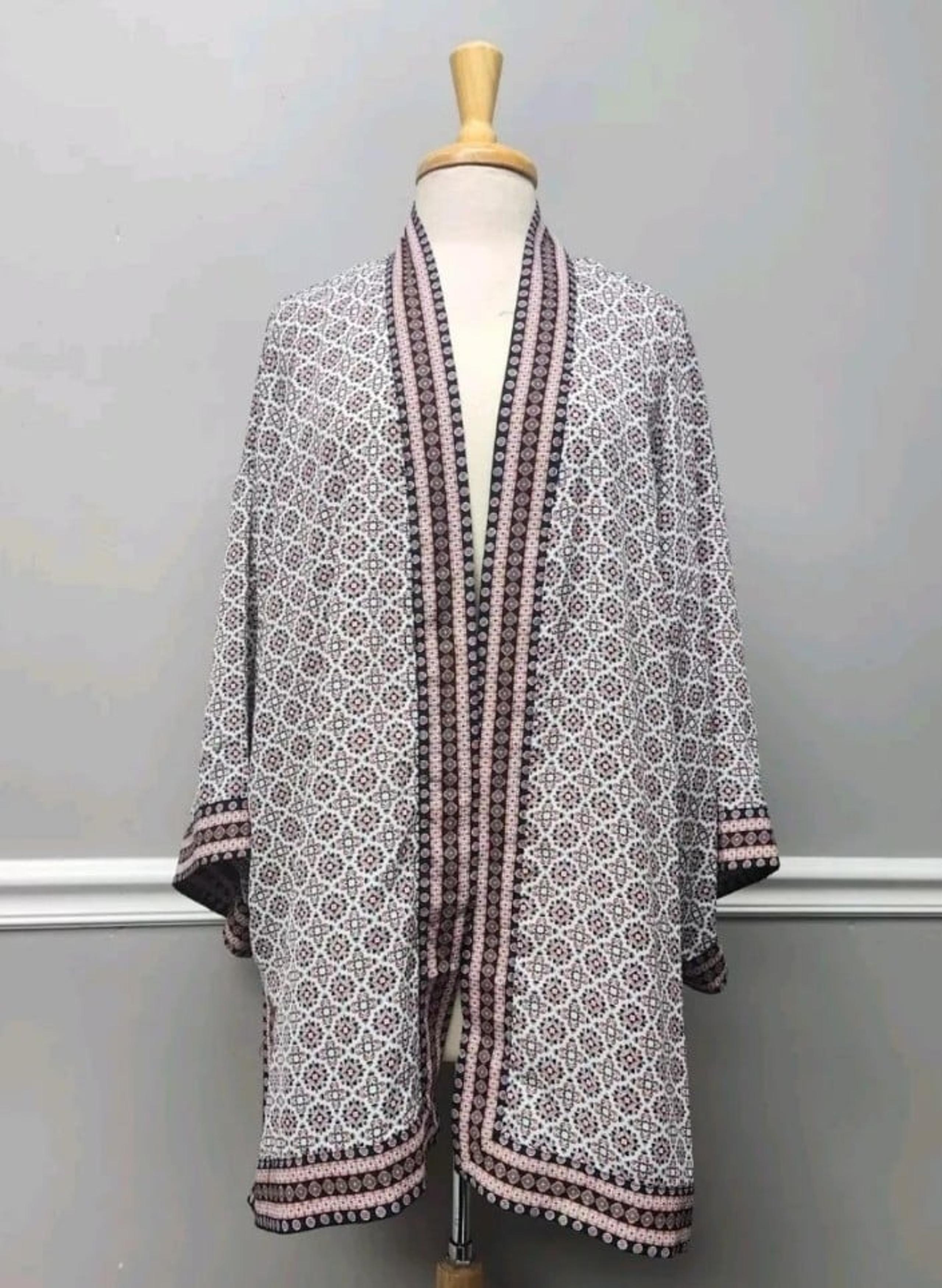 Woman’s Casual Open Front Kimono Style Cardigan Plus Size 1X Boho - Max Studio