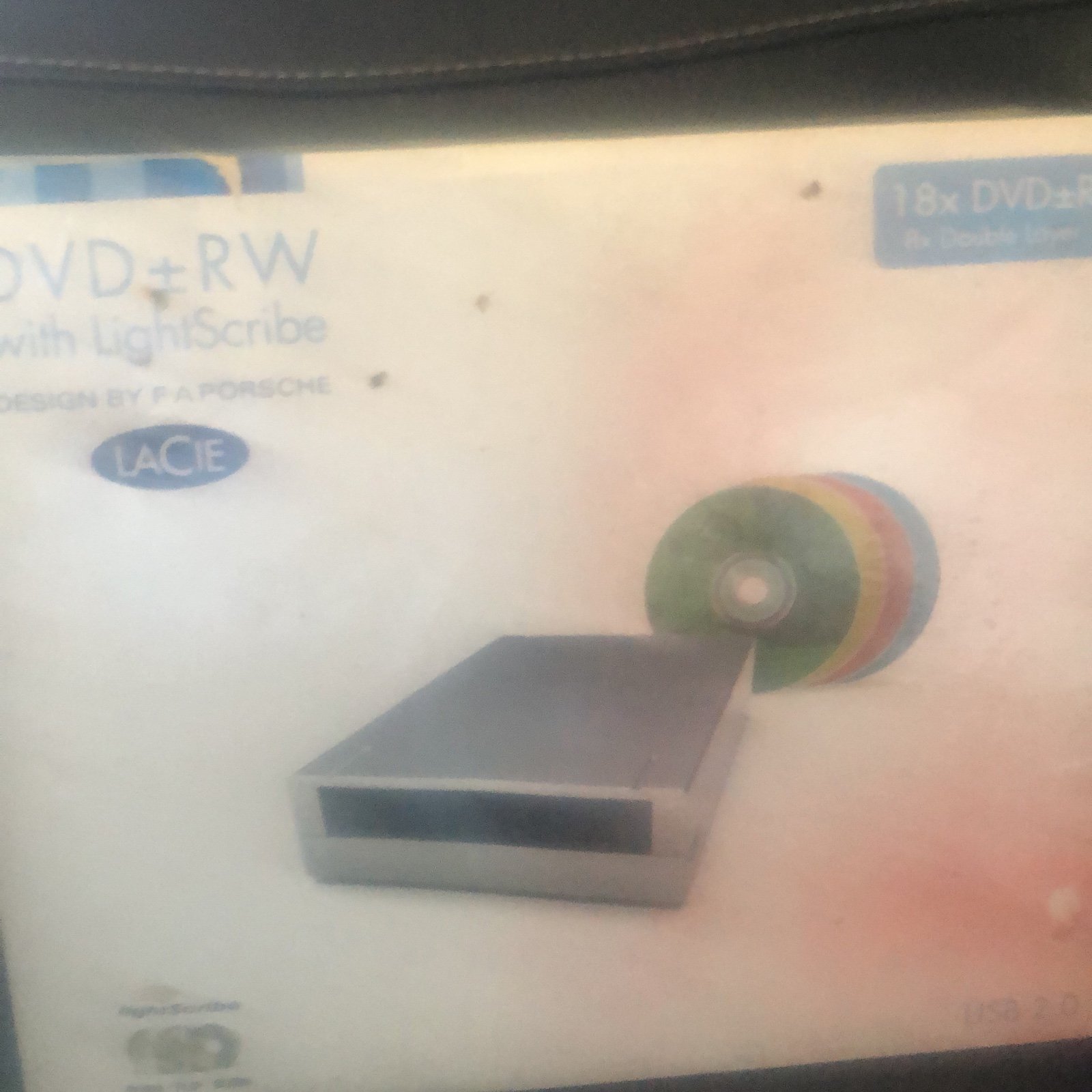 DVD+RW with light scribe