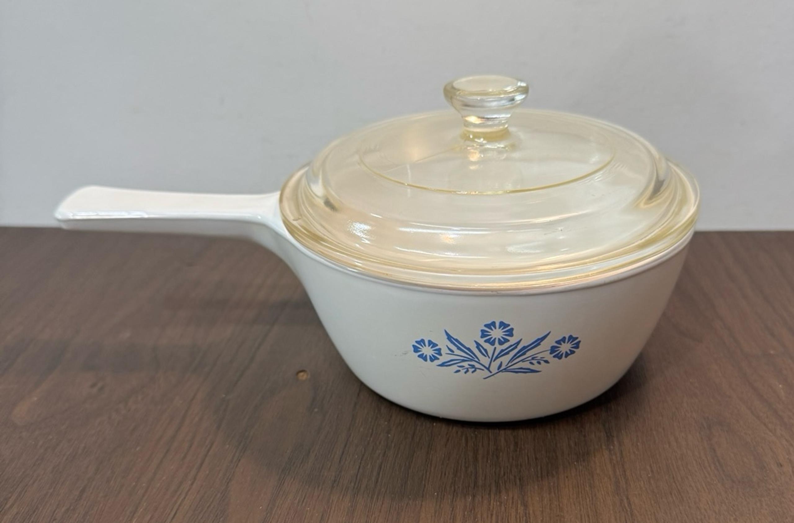 Vintage Corning Ware Small Sauce Pan with lid, Cornflower Blue