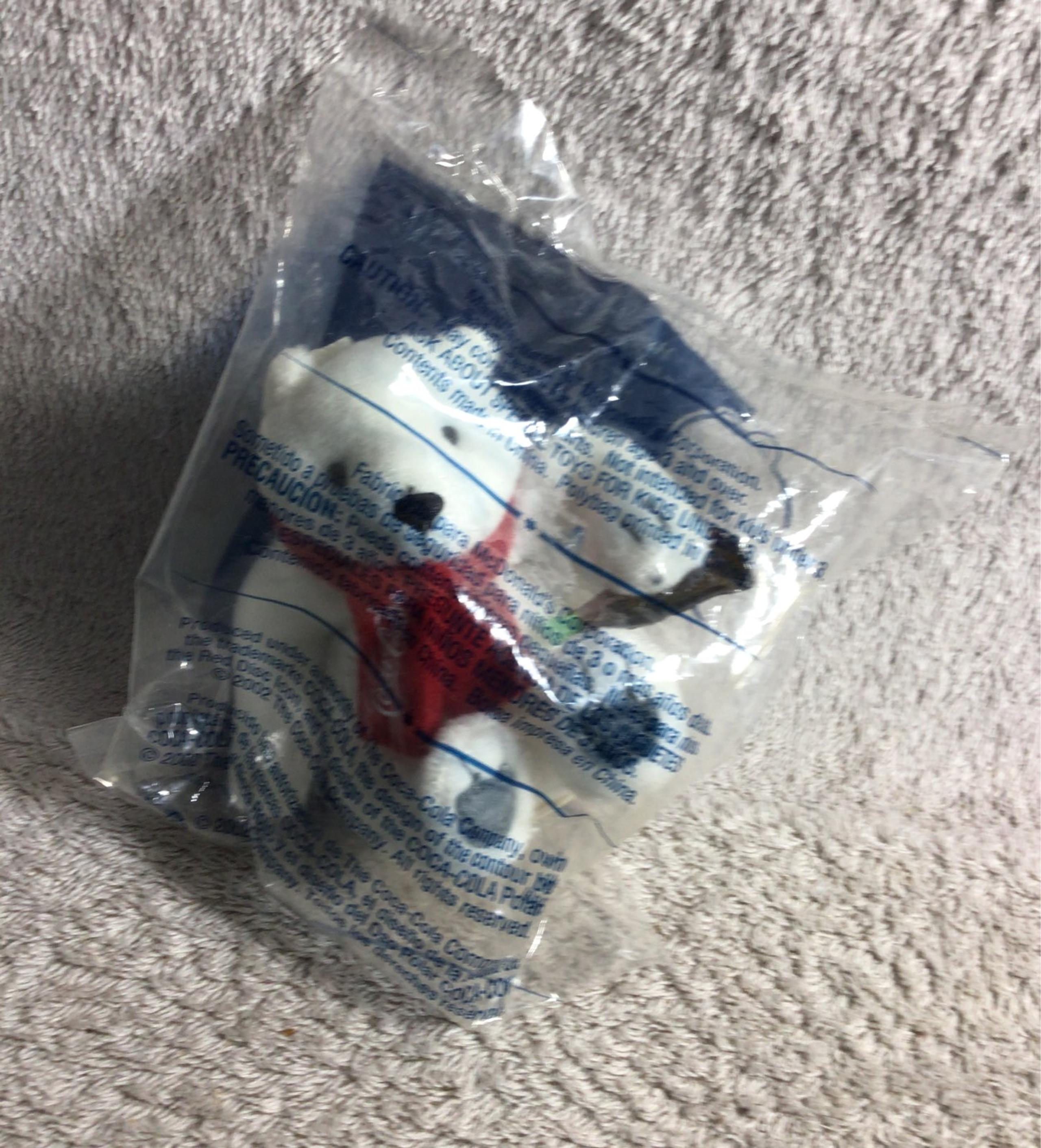McDonalds  2002 Holiday Coca-Cola Polar Bear 3" Sc9