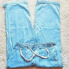 GLORIA VANDERBILT JEAN CAPRIS