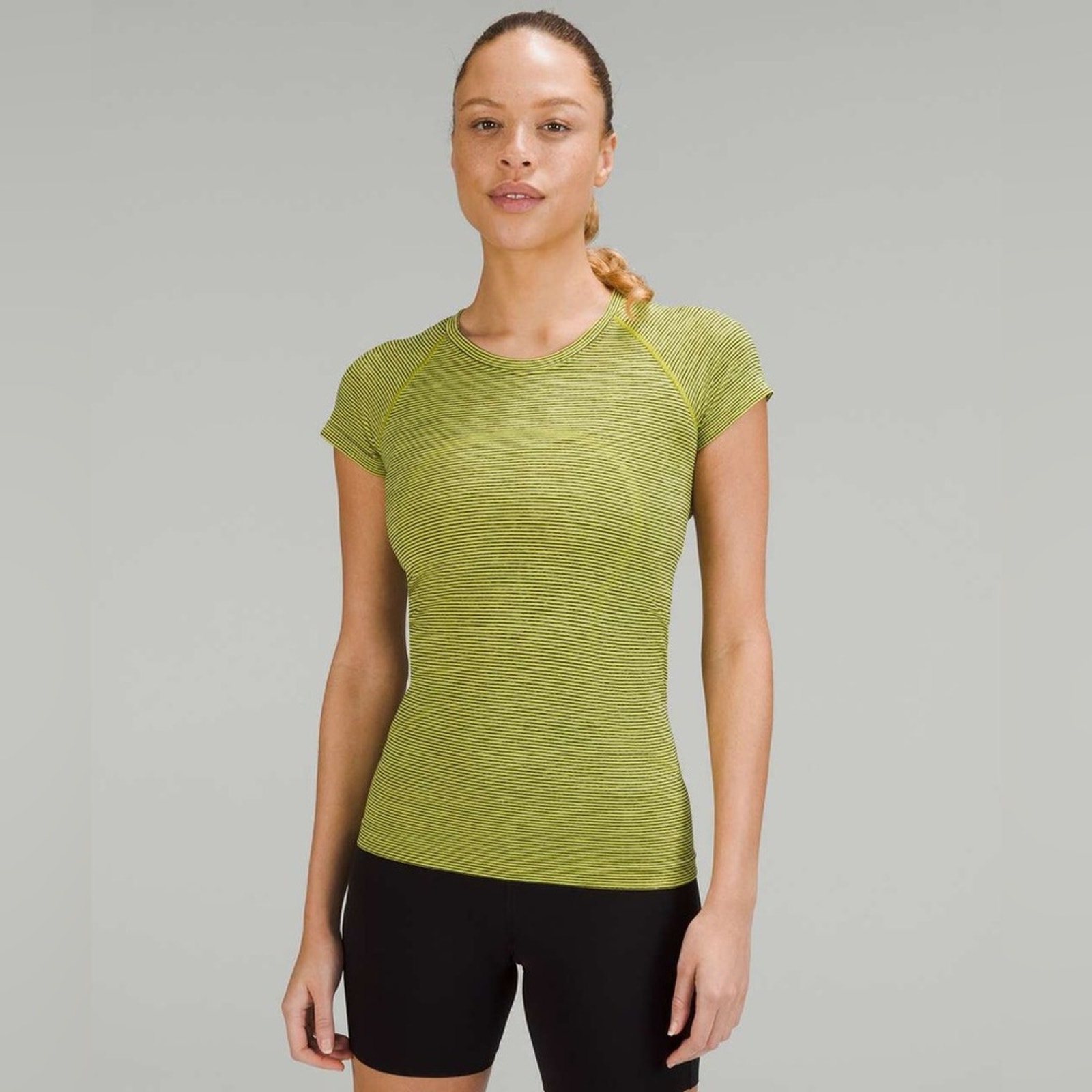 Lululemon Swiftly Tech Short Sleeve Shirt 2.0 Sonic Yellow Size 4