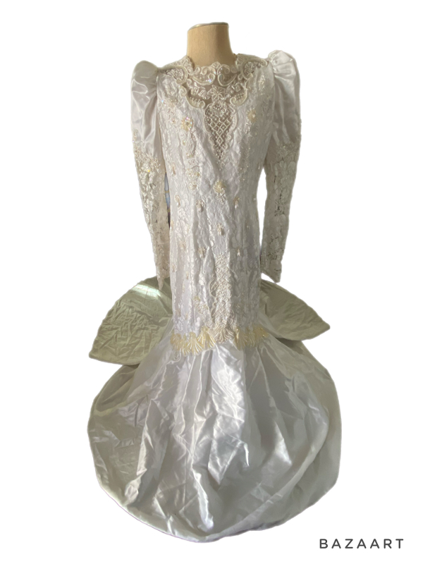 Vintage 80s wedding dress, bombshell bridal mermaid gown