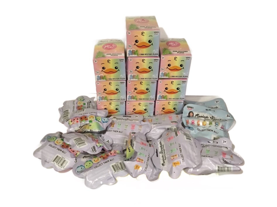 Moriah Elizabeth Mystery Plush and Blind Box Lot of 22 Factory sealed