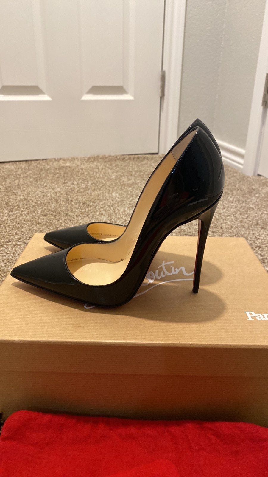 Christian Louboutin So Kate Heels size 35.5