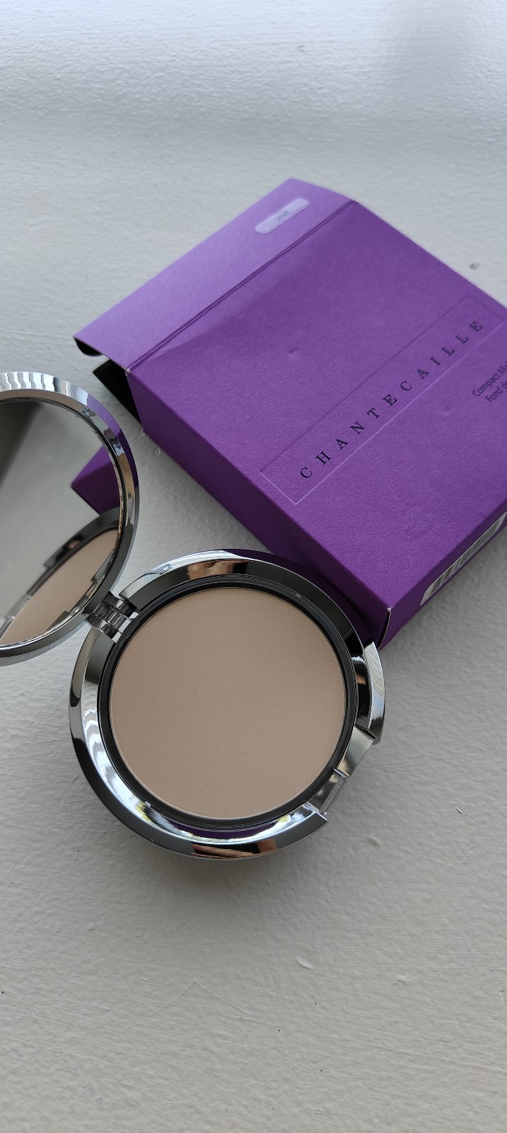 BRAND NEW chantecaille compact makeup powder* shell