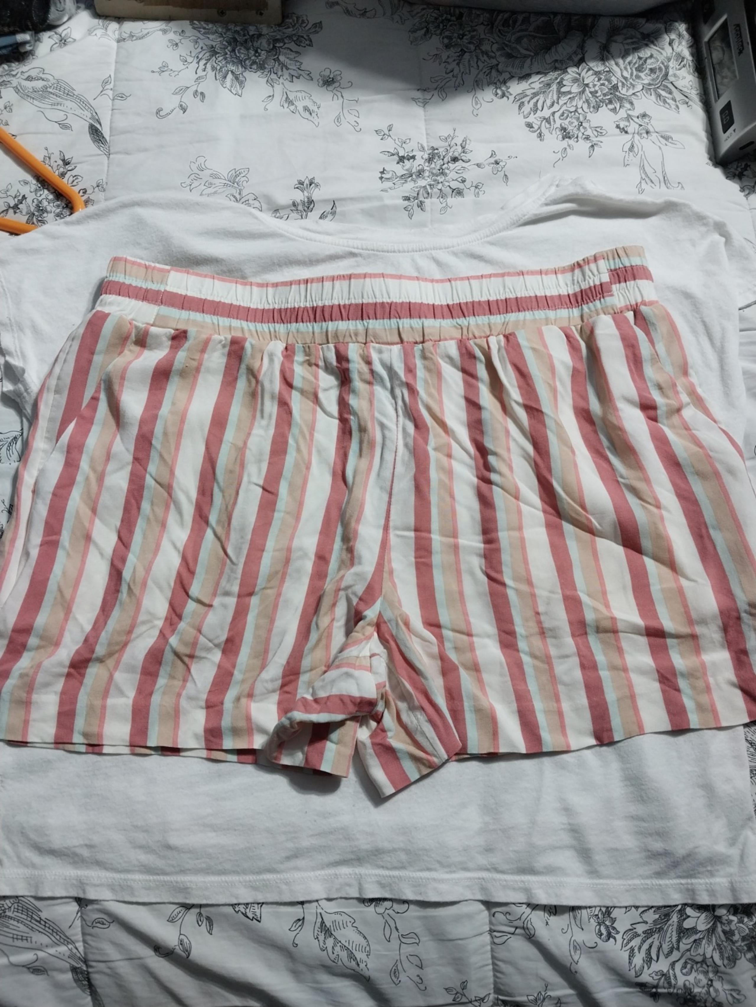 APT.9 Women's Striped Casual Elastic Waistband Shorts