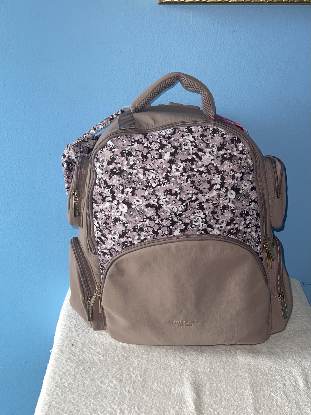 isaac mizrahi travel backpack