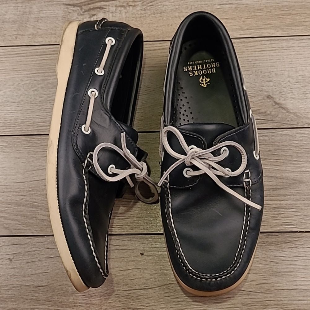 BROOKS BROTHERS Dark Navy Blue Leather Rubber Sz 10 D Mens Casual Boat Shoes