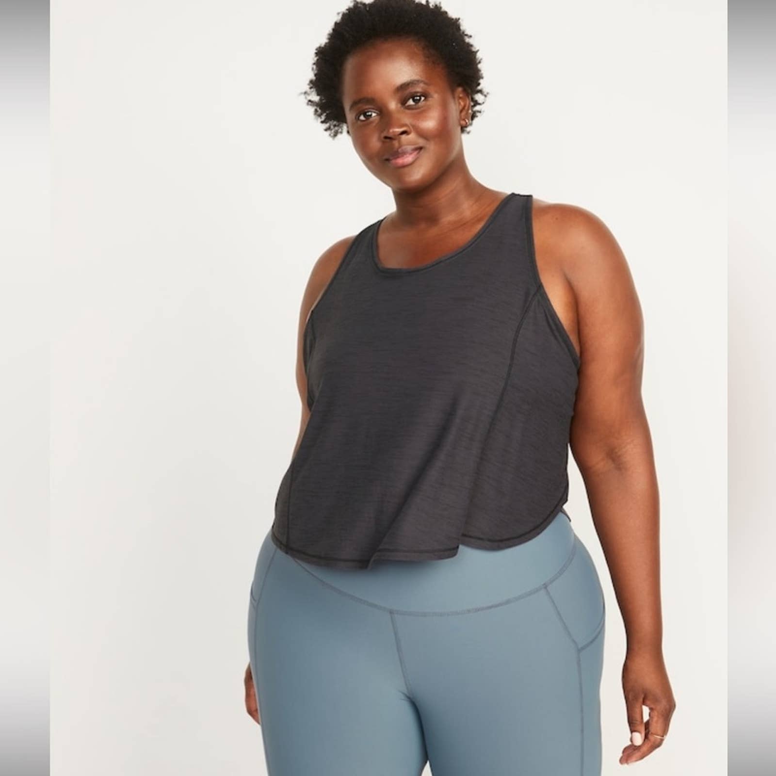 Old navy athletic tank deals tops