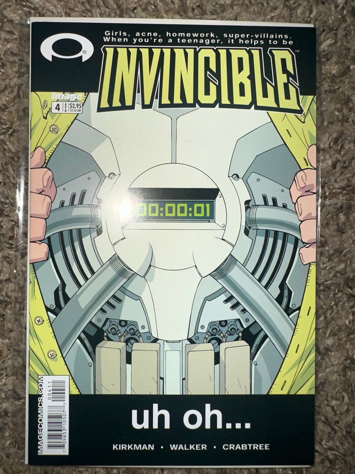 Invincible #4 1st print NM+