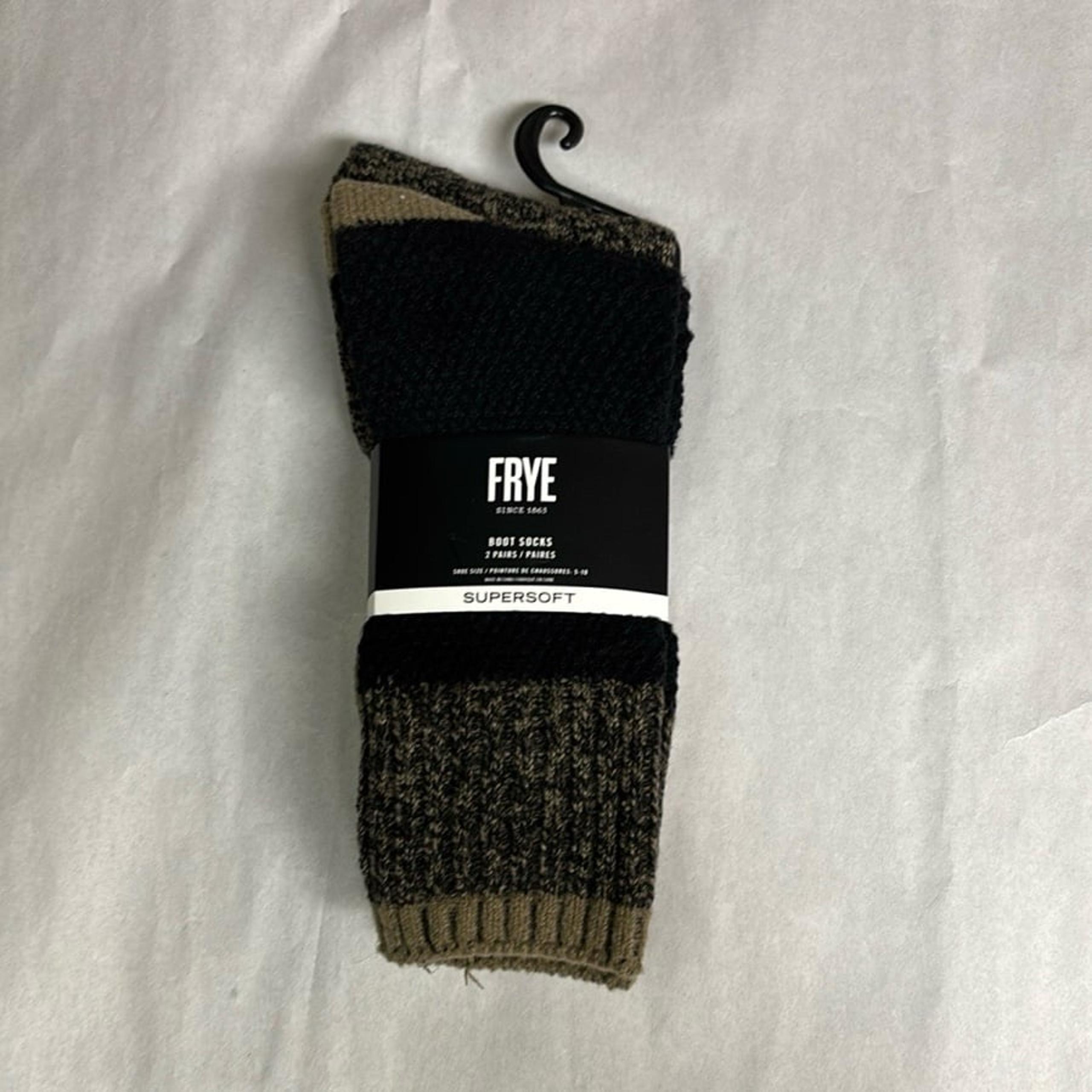 New Frye Socks Women’s Super Soft Black & Brown Boot Sock 2 Pair Casual Preppy