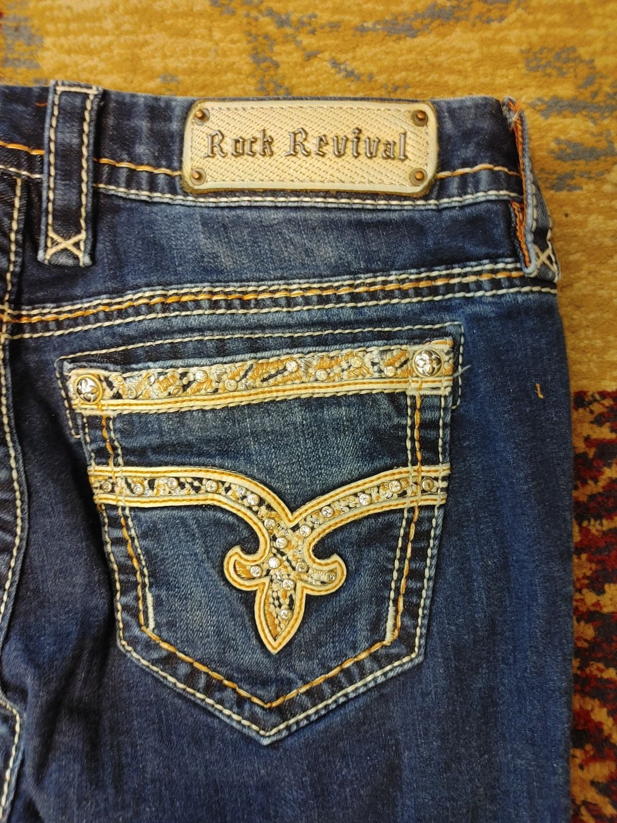 Ladies Rock Revival Jeans Size 29x31