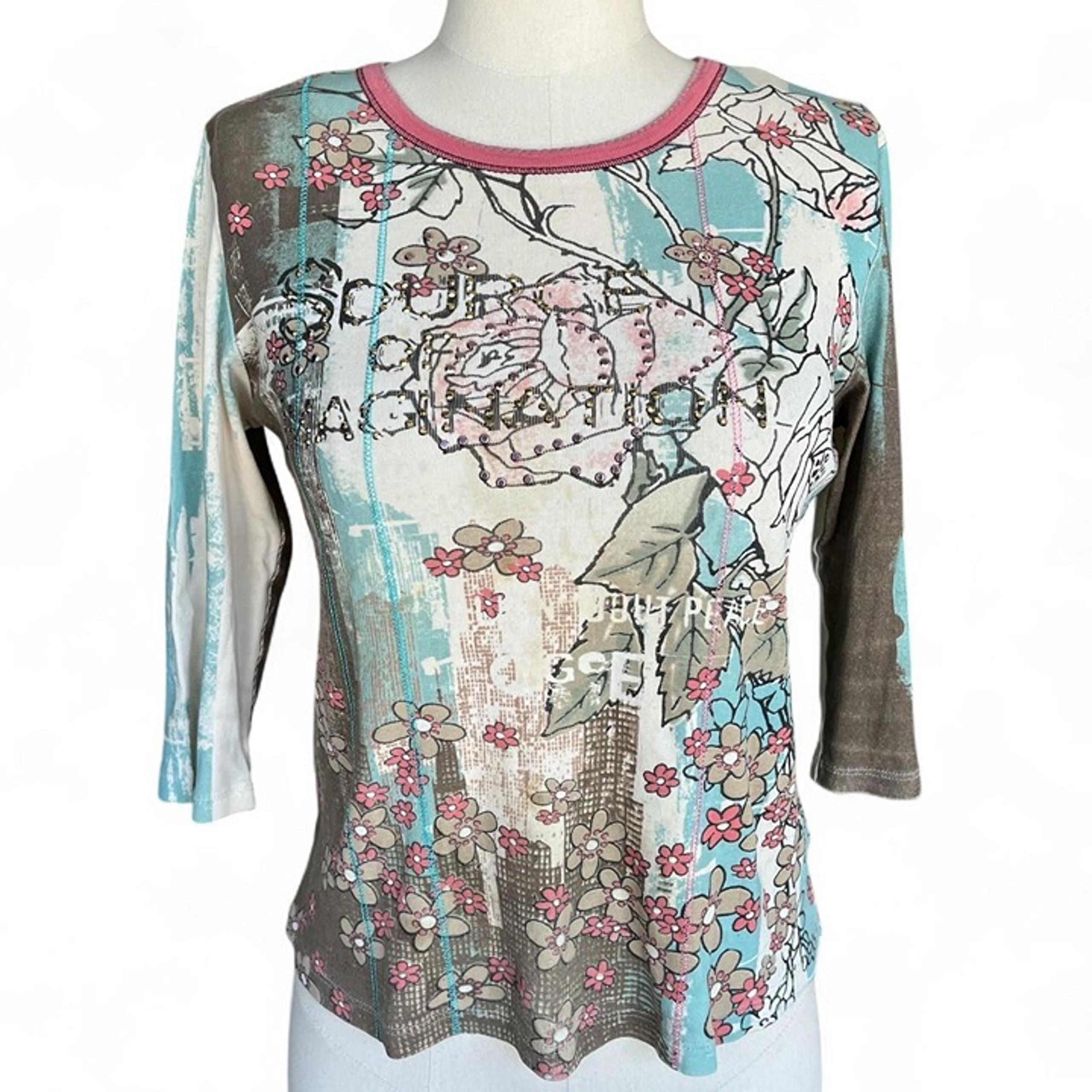 Vanilla sugar y2k floral abstract gemstone 3/4 sleeve top
