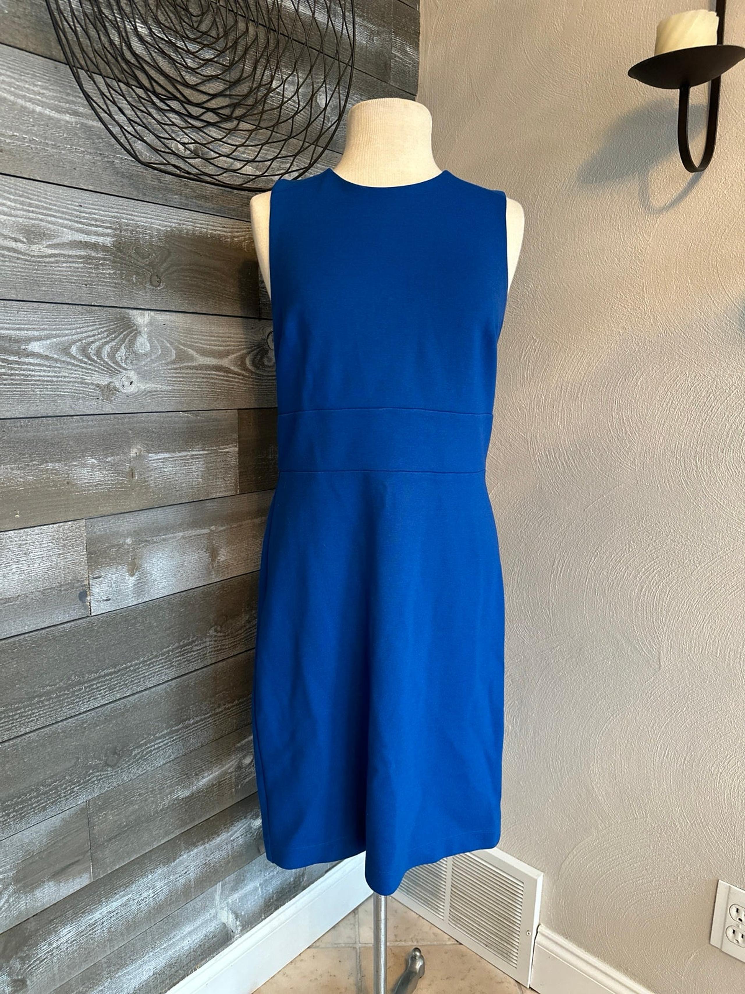 Ann Taylor royal blue sleeveless sheath dress 8