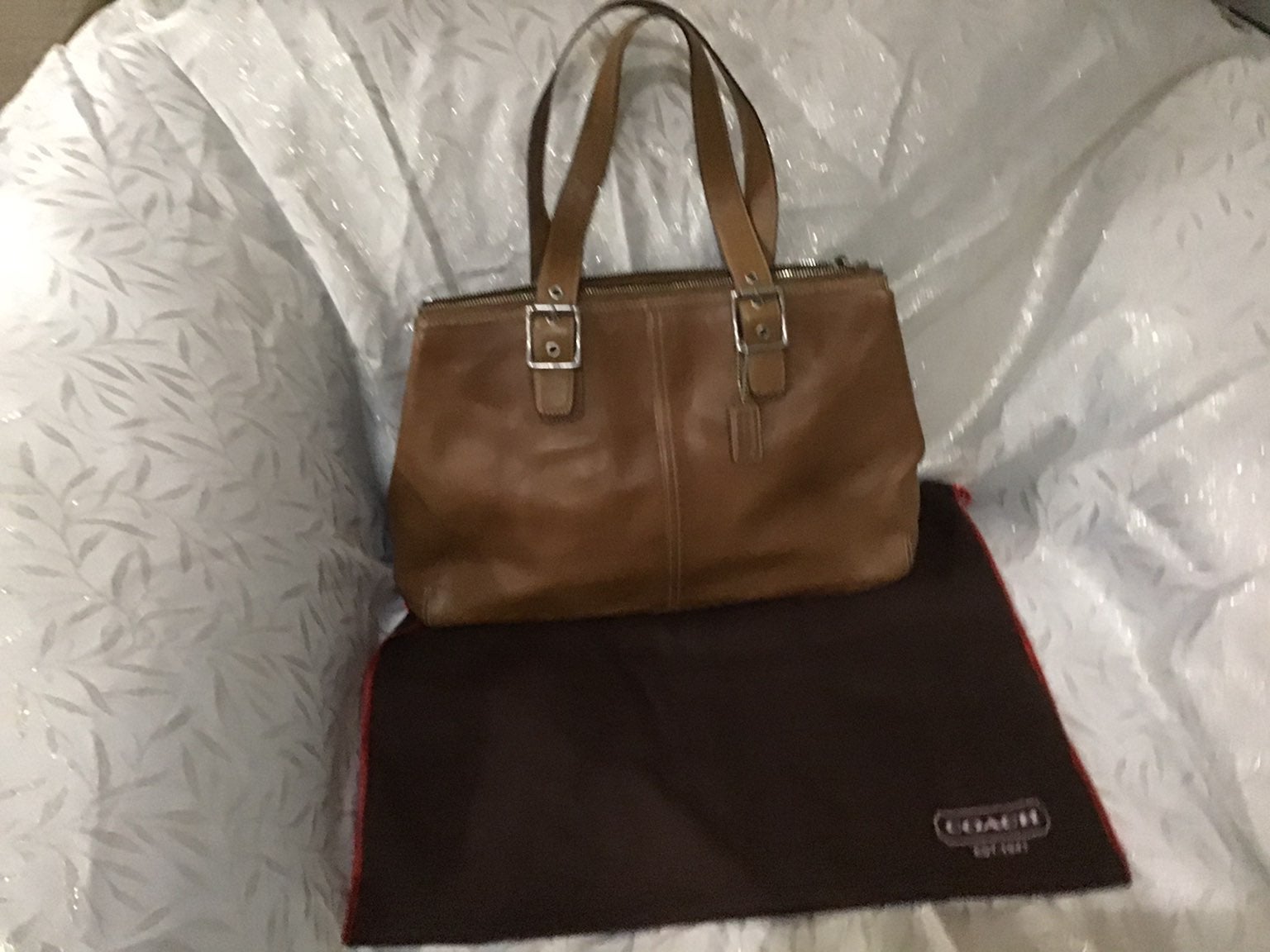 purses and handbags