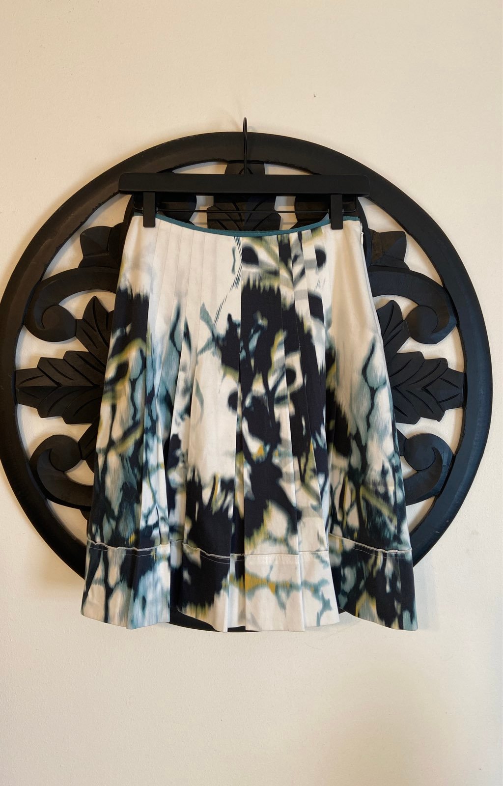 Elie Tahari Pleated Skirt
