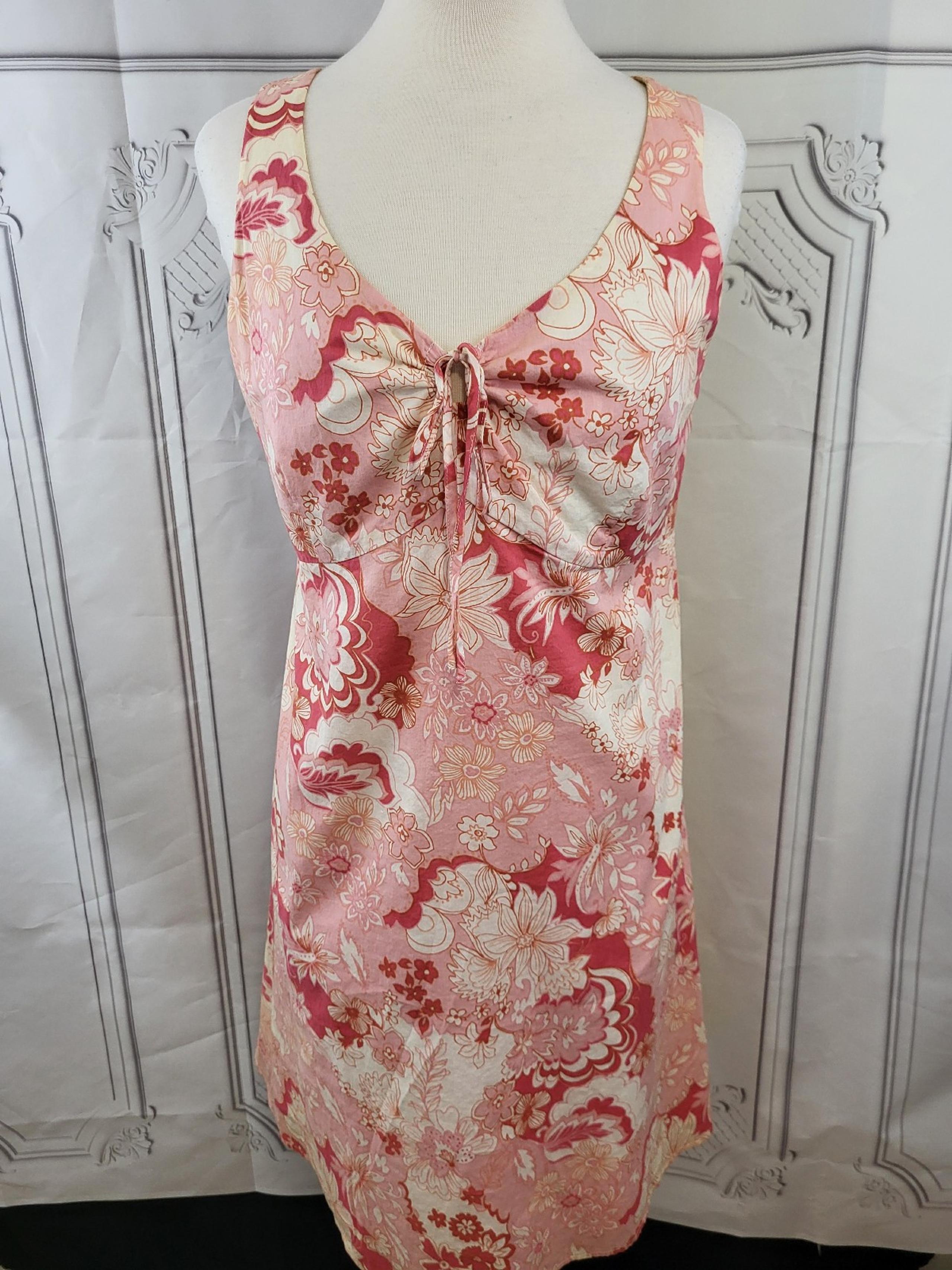 Pink and White Floral Sleeveless Midi Dress Size Medium