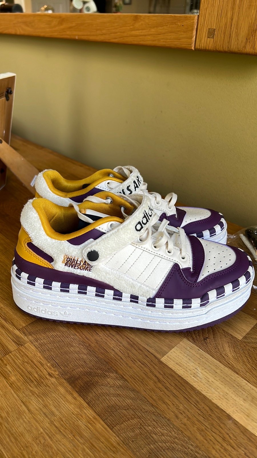 Adidas Originals women's Triple Platforum Low W 'Girls Are Awesome'