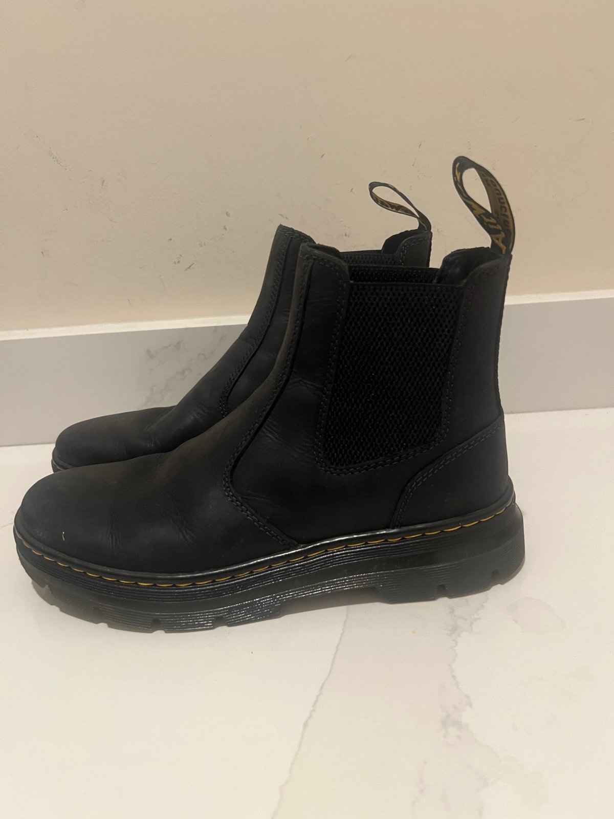 Dr Martens Embury Boots Unisex Size 9M Size 10L