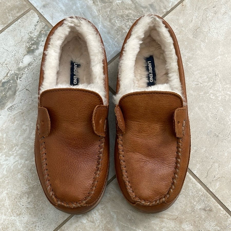 Lands' End Men's Brown Leather Moccasin Slippers Faux Fur Lined 8D
