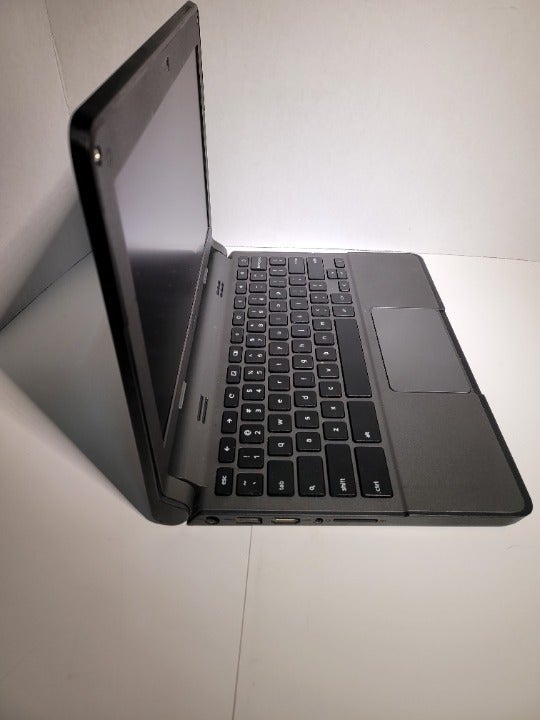 Dell Chromebook 11.6 P22T Black - detail